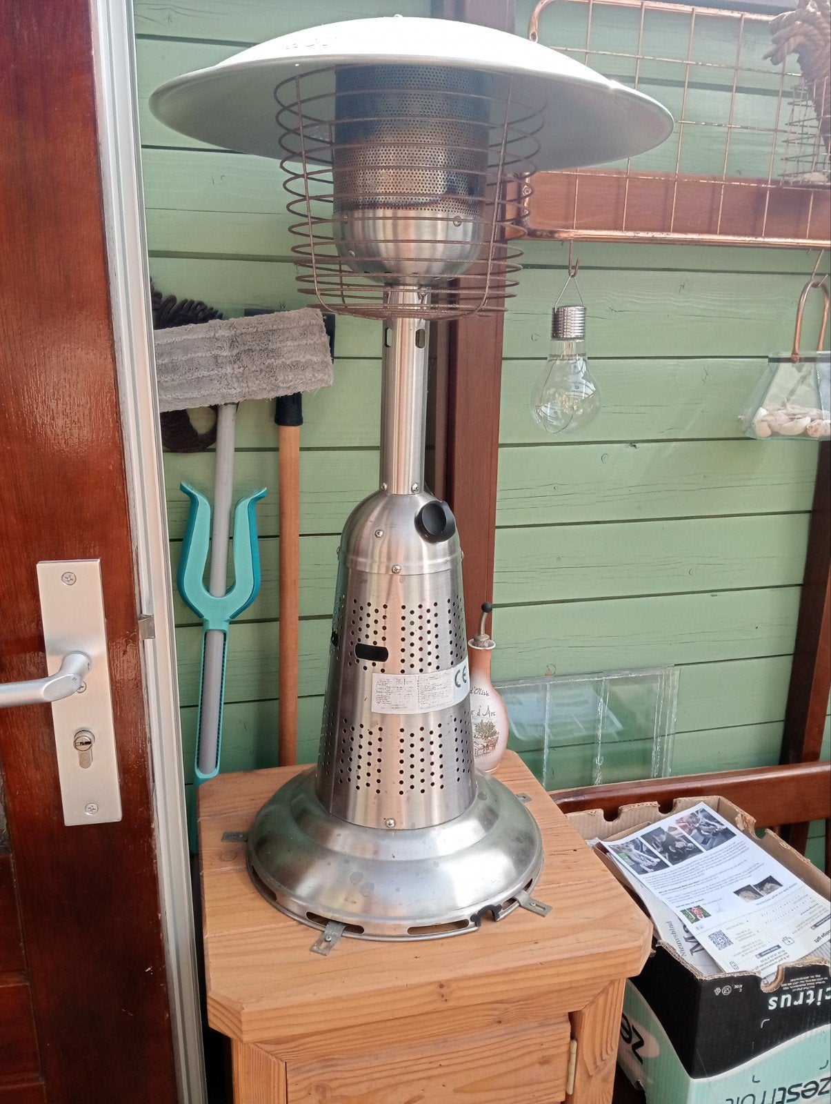 terrasverwarmer (heater) met kastje op gas, Ophalen of Verzenden, Zo goed als nieuw, Draaibaar, Vloer