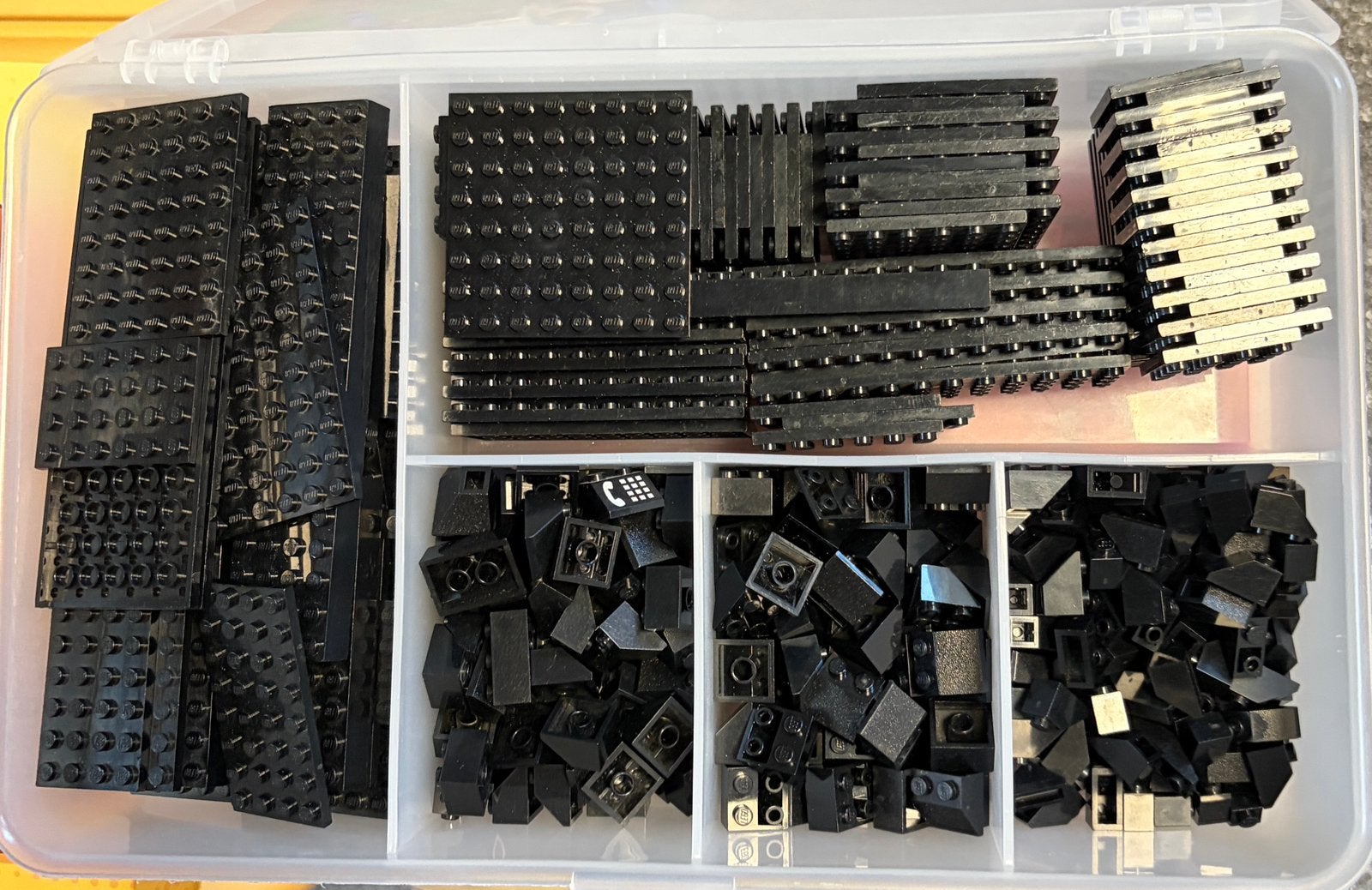 Lego diverse zwarte  bouwstenen (opbergdoos), Ophalen of Verzenden, Gebruikt, Losse stenen, Lego