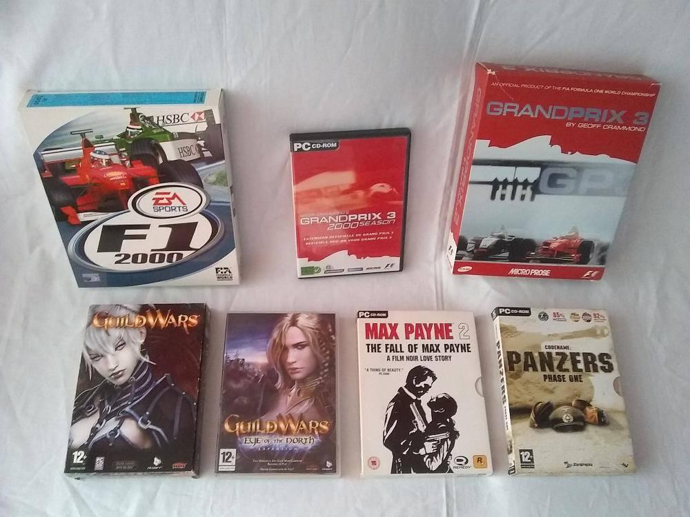 PC Games: F1 2000, Grandprix 3 (ook add-on),Max Payne 2, etc, Spelcomputers en Games, Games | Pc, Zo goed als nieuw, Racen en Vliegen