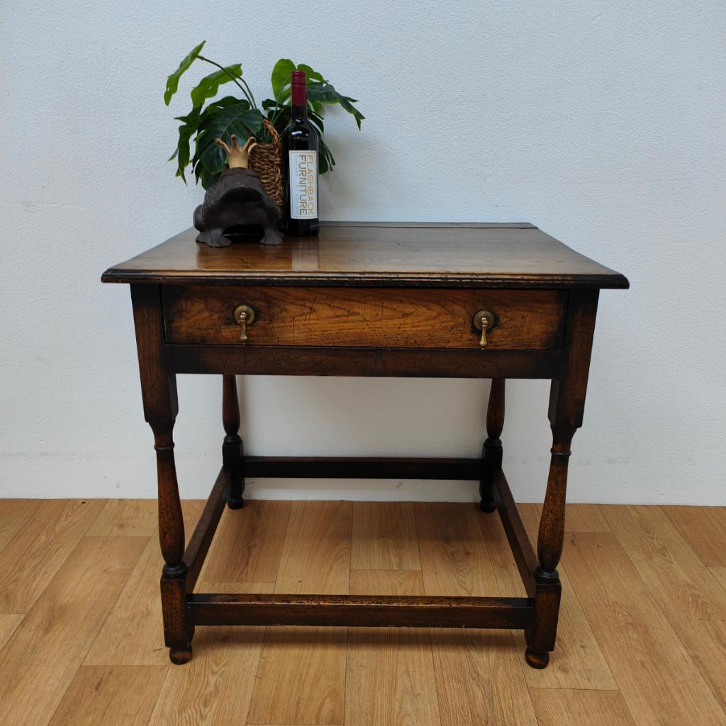 Vintage brocante antieke tafel sidetable haltafel bureau., Ophalen of Verzenden