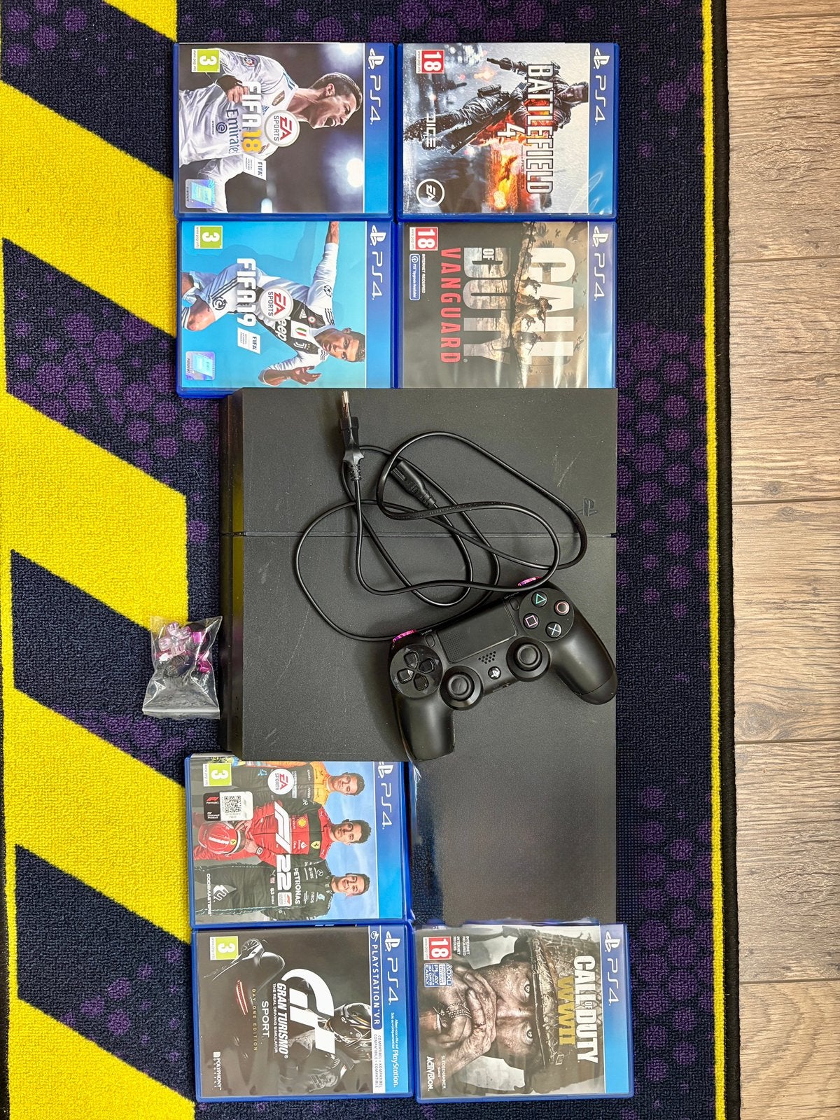 Ps4 met 8 spellen, Spelcomputers en Games, Spelcomputers | Sony PlayStation 4, Ophalen of Verzenden, Met 1 controller, Original