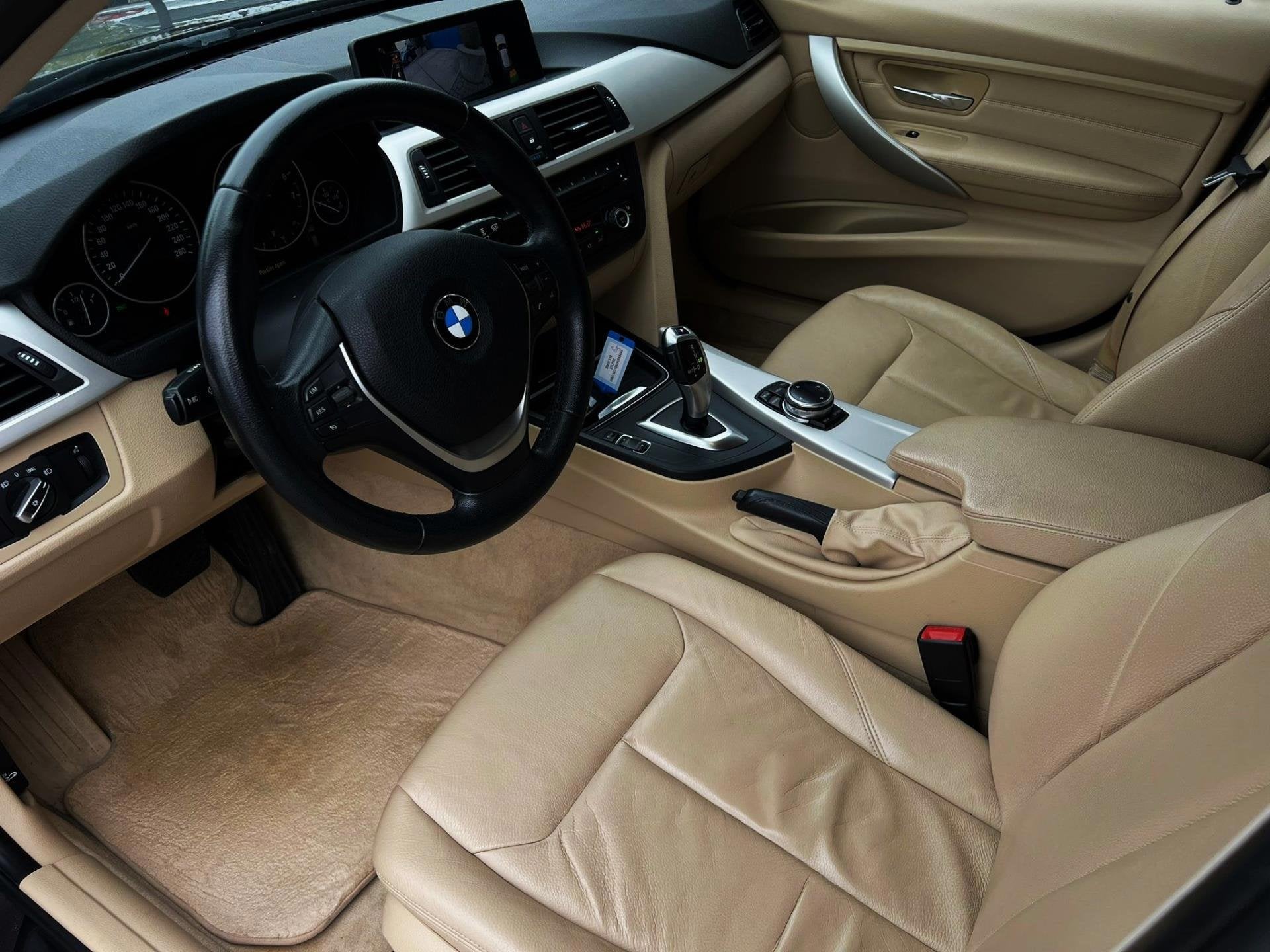 BMW 3-serie Touring 316i High Executive 136PK|Origineel NL|P, Automaat, Gebruikt, 4 cilinders, Bruin