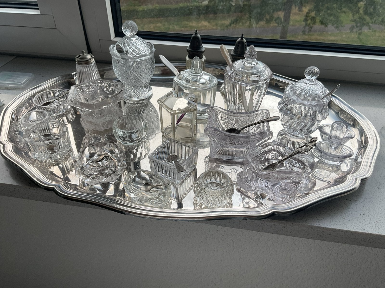 15 zoutvaatjes 5 mosterdpotjes en 13 lepeltjes, Ophalen of Verzenden