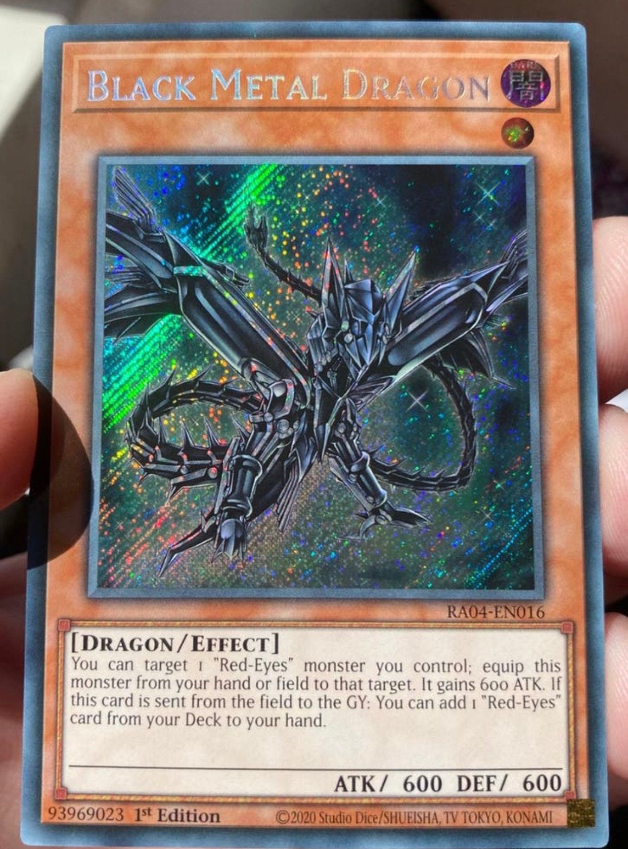 Yu-Gi-Oh! Black Metal Dragon RA04 1st Edition !, Ophalen of Verzenden, Zo goed als nieuw, Losse kaart, Foil