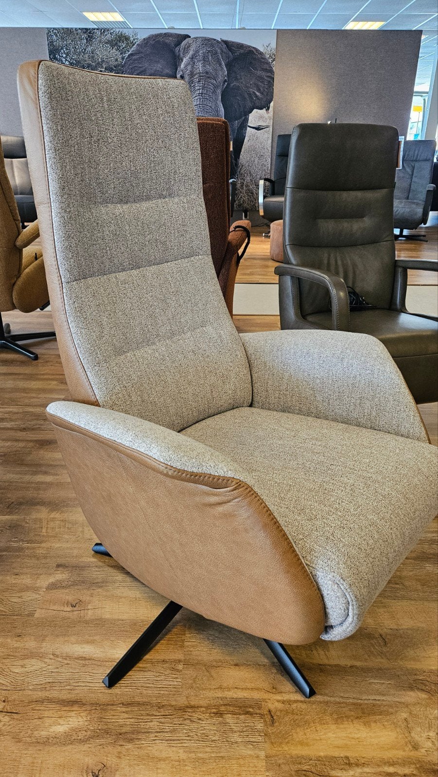 opruiming.. relax fauteuils en sta op fauteuils bij Zitgemak, Ophalen of Verzenden, Nieuw, 75 tot 100 cm, 50 tot 75 cm