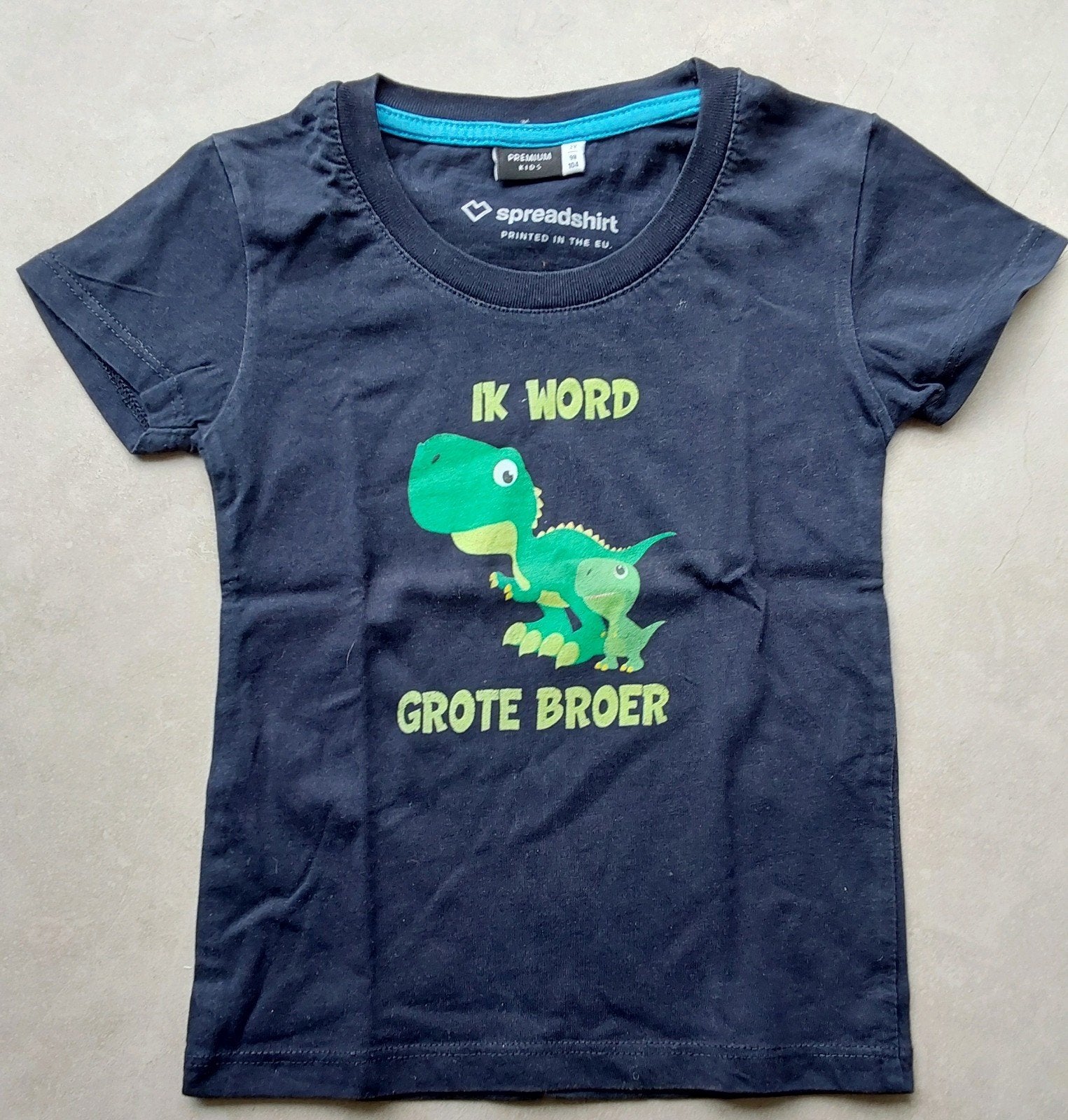T-shirt "Ik word grote broer" met dino print - Maat 98/104, Ophalen of Verzenden, Zo goed als nieuw, Shirt of Longsleeve, Spreadshirt