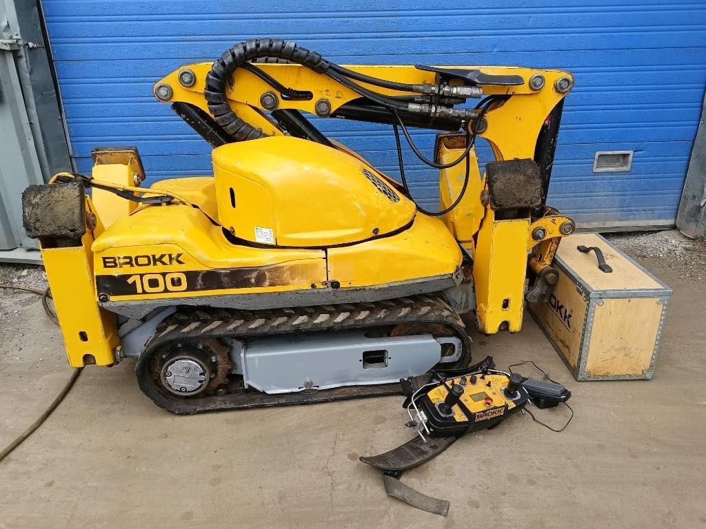 Brokk 100 husqvarna robot remote excavator digger bagger, Graafmachine