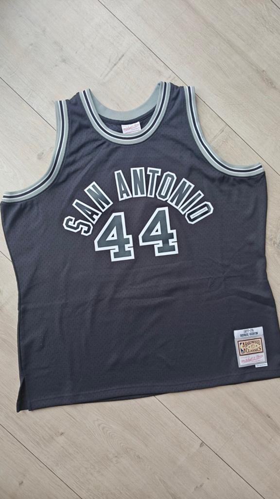 George Gervin San Antonio Spurs #44 1977-78 NBA jersey, Sport en Fitness, Basketbal, Ophalen of Verzenden, Zo goed als nieuw, Kleding