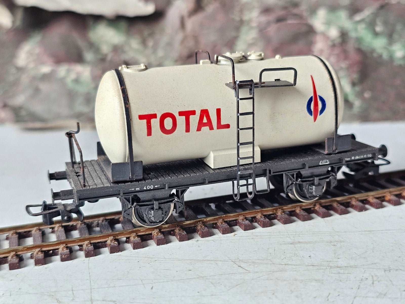 Rivarossi ketelwagen TOTAL HO - ZGAN, Ophalen of Verzenden, Zo goed als nieuw, Wagon, Overige merken