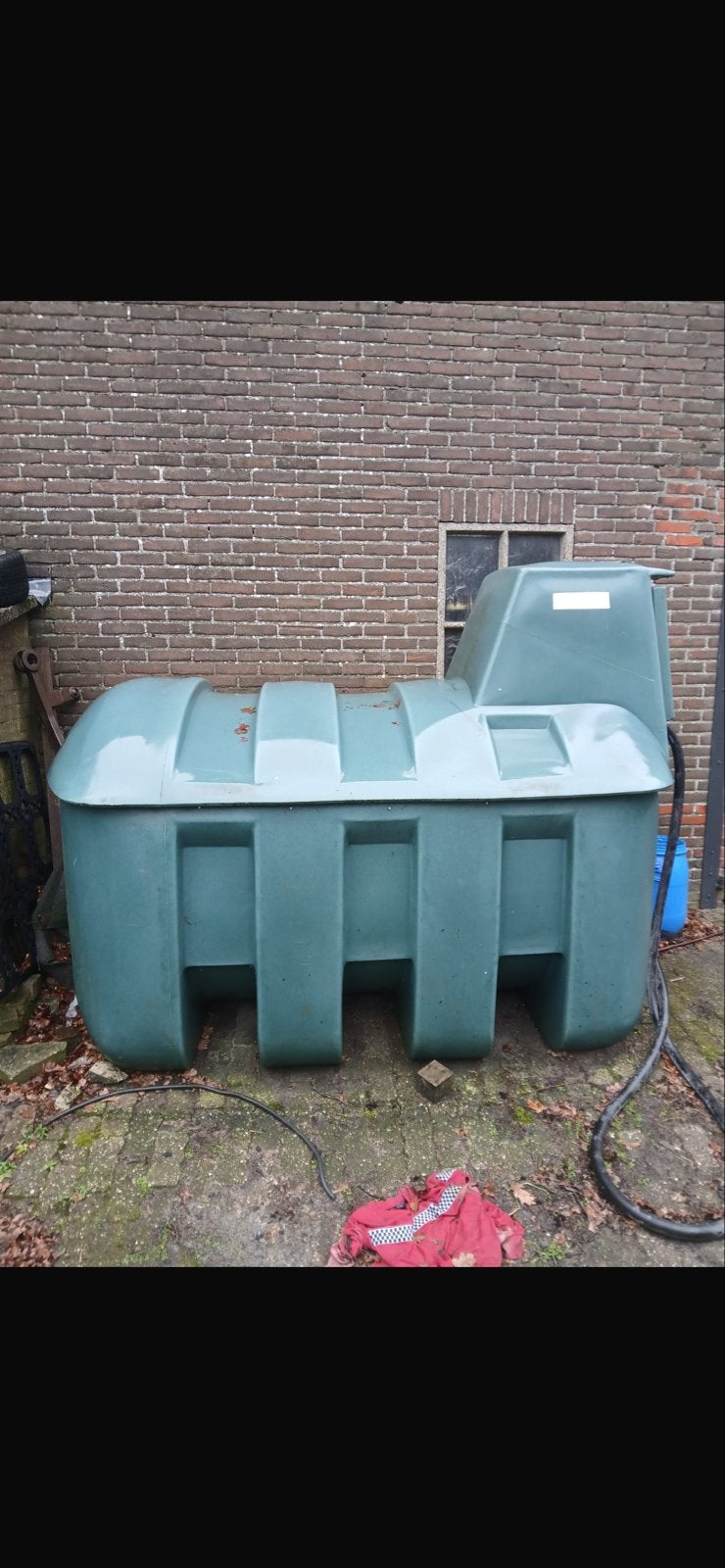 Boralit Dieseltank 2500L met pomp - Bouwjaar 2005, Auto-onderdelen, Ophalen