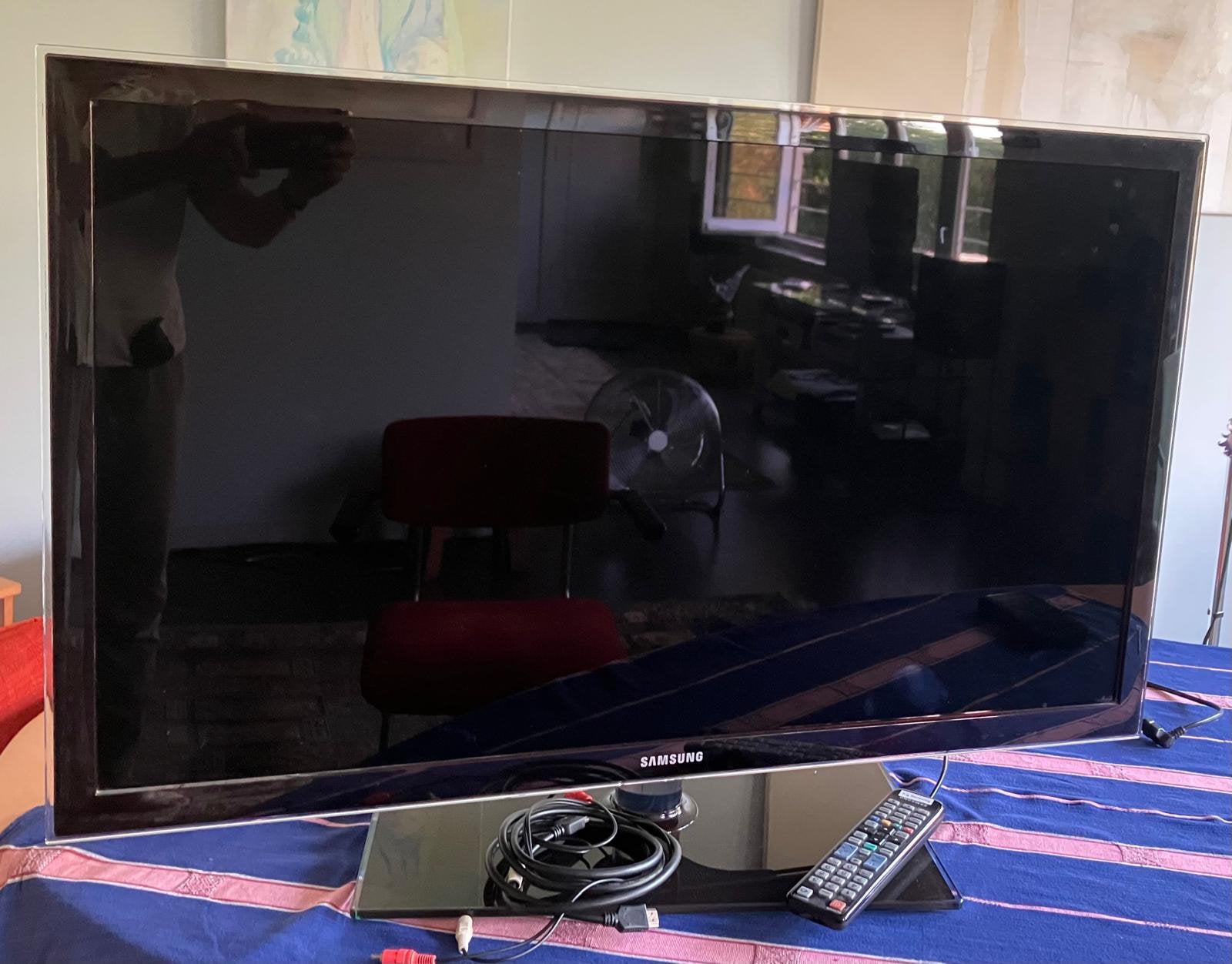Samsung LED TV 40 inch (UE40D6200TS), Ophalen, 50 Hz, Zo goed als nieuw, Samsung
