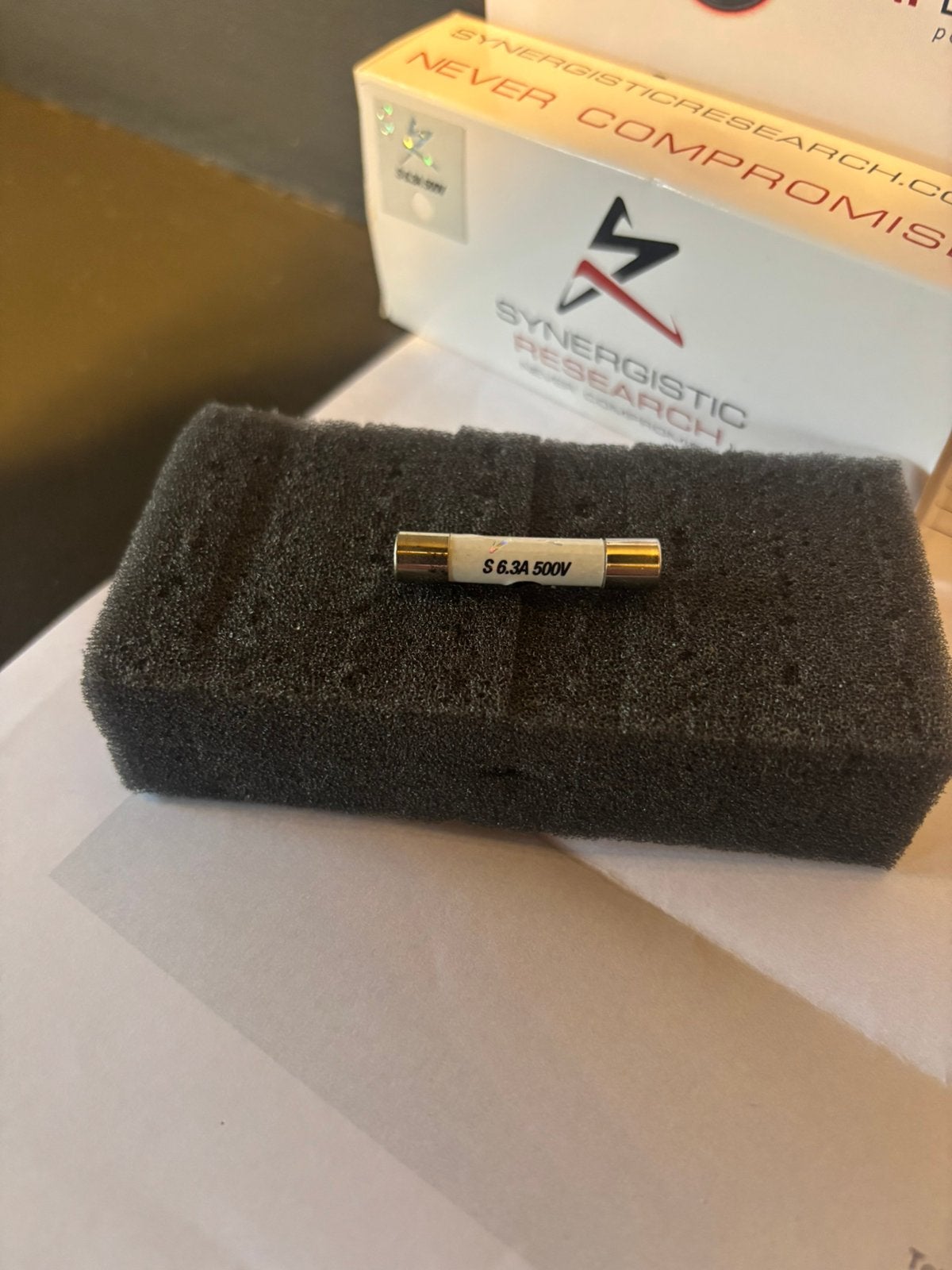 Synergistic Research Master fuse 6,3x 32 mm T6,3A, Ophalen of Verzenden, Zo goed als nieuw