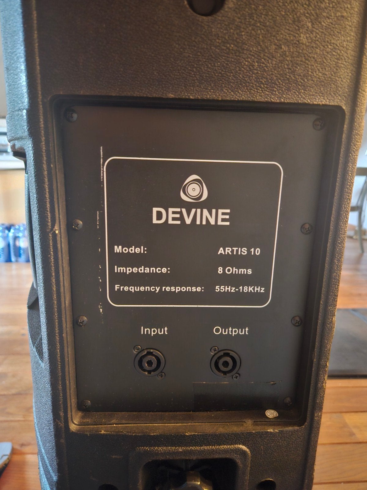 2x Devine Artis 10, Ophalen, Minder dan 500 watt