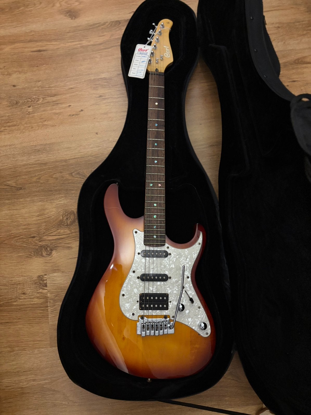 Cort G250 elektrische gitaar – | HSS | zeer goede staat