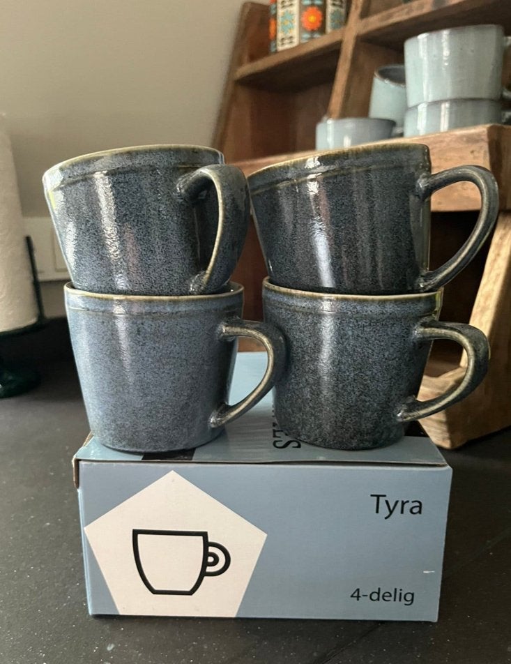 4 nieuwe mokken van Northservies - Tyra, Ophalen, Nieuw, Steen/keramiek, Grijs