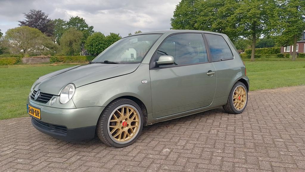 Volkswagen Lupo 1.4 55KW 2004  CAMBRIDGE, Auto's, Volkswagen, Voorwielaandrijving, 450 kg, 74 pk, 31 €/maand