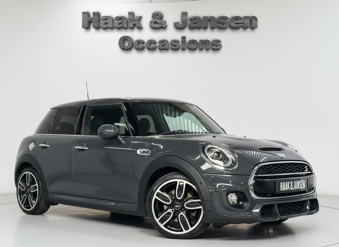 Mini Mini 2.0 Cooper S JCW 192PK Pano Automaat Leder Led, 1998 cc, Gebruikt, Zwart, 4 cilinders