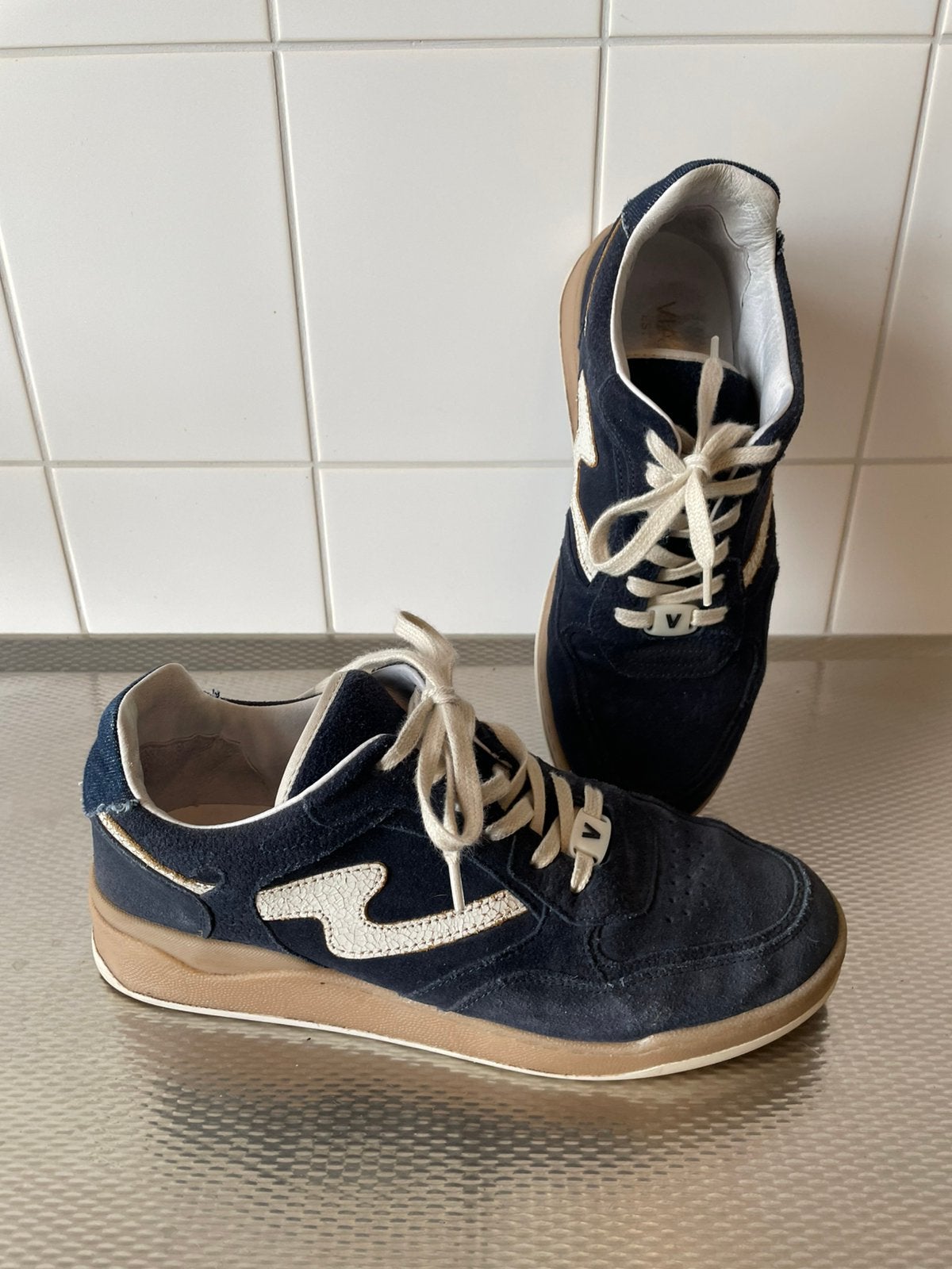 Via Vai sam levi blauw maat 41, Ophalen of Verzenden, Zo goed als nieuw, Blauw, Sneakers of Gympen