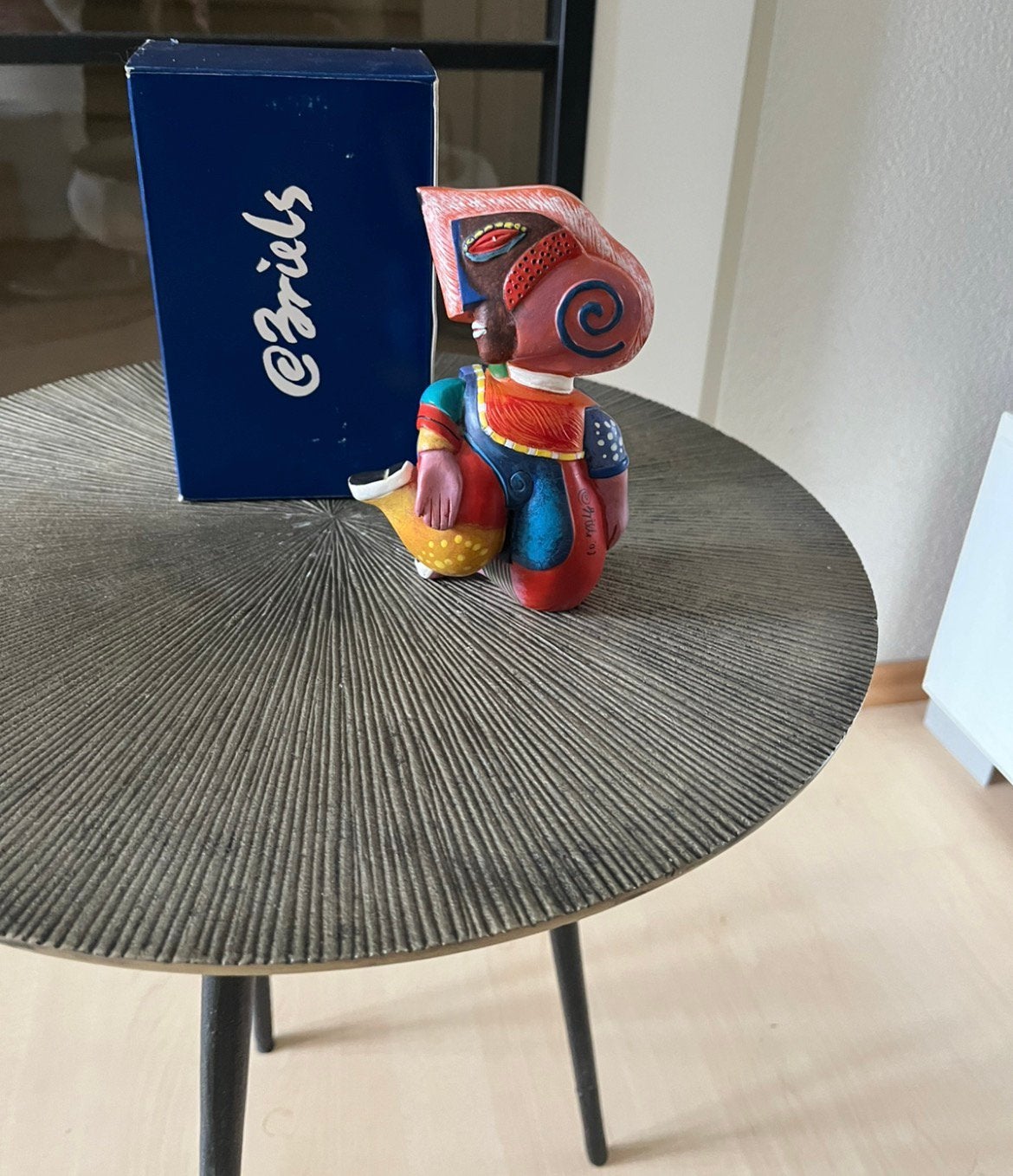 CLEMENS BRIELS gesigneerd beeldje bijna 14 cm, Ophalen of Verzenden
