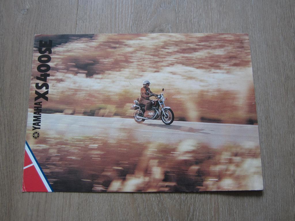 Yamaha XS 400 SE brochure folder 1981, Motoren, Ophalen of Verzenden, Yamaha