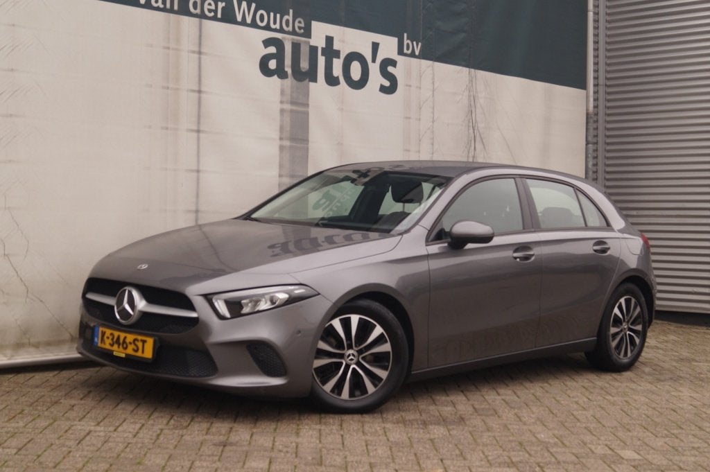 Mercedes-Benz A-Klasse 160 Business Solution -NAVI-ECC-PDC-C, Auto's, Voorwielaandrijving, Stof, Gebruikt, Euro 6