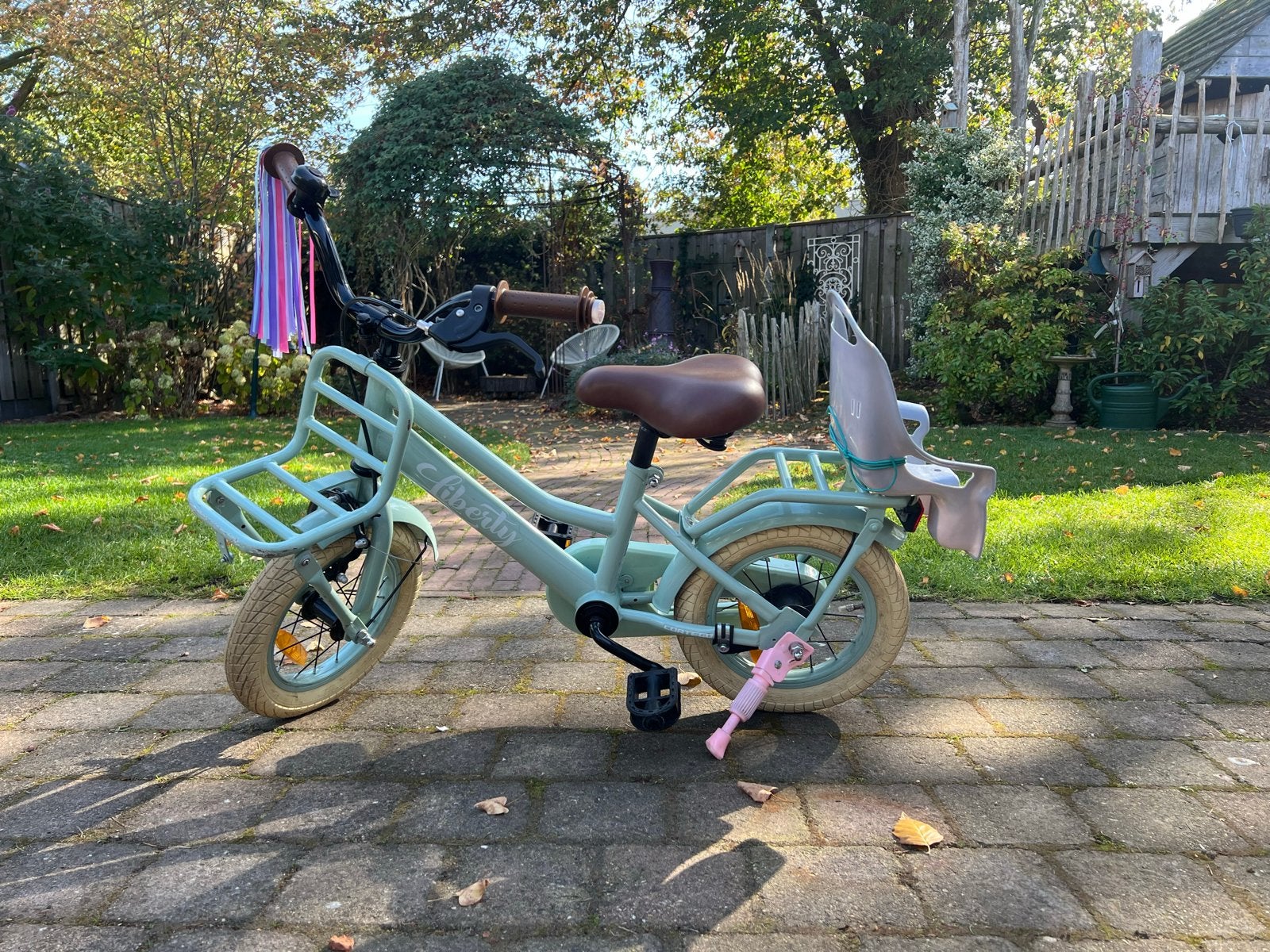 Liberty meisjesfiets 14 inch met zijwieltjes, Ophalen, Gebruikt, Minder dan 16 inch, Zijwieltjes
