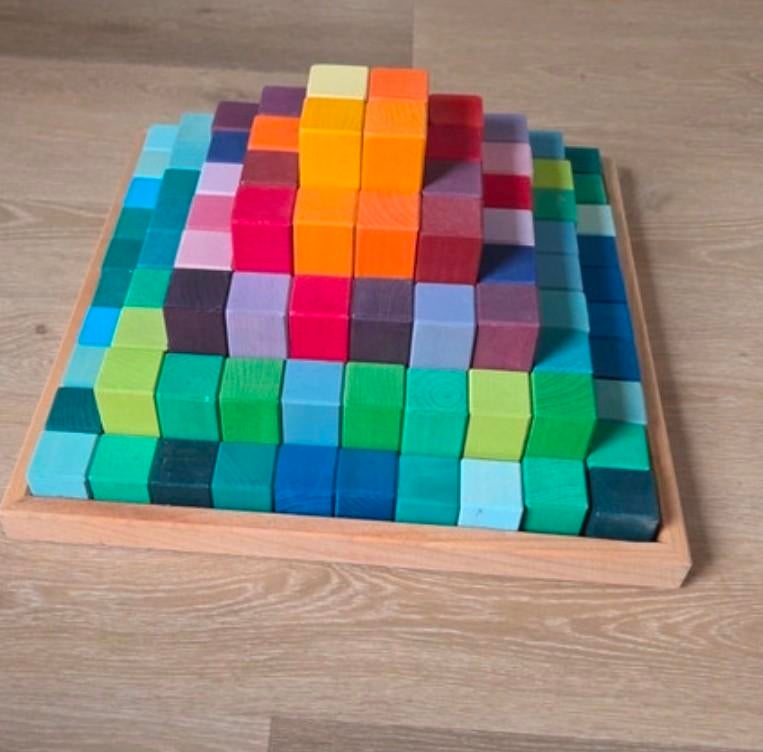 Grimms Grote Piramide - Zo goed als nieuw, Ophalen of Verzenden