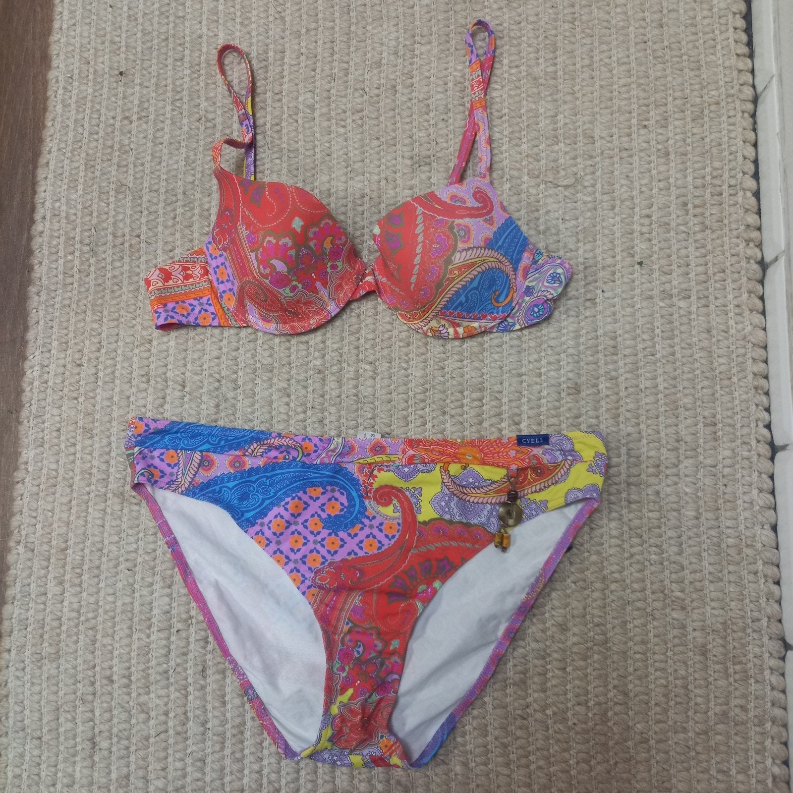 Cyell bikini - broek maat 42, top maat 40B, Ophalen of Verzenden, Zo goed als nieuw, Overige kleuren, Bikini