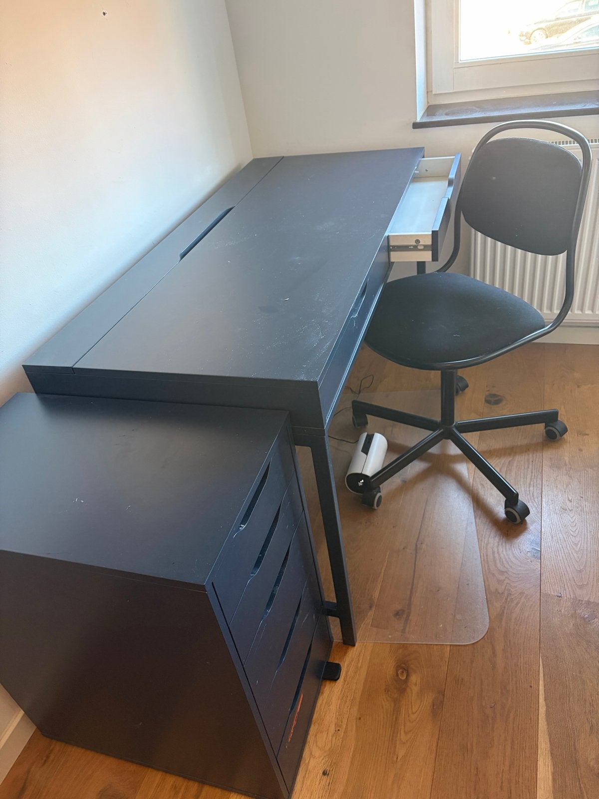 IKEA Alex Bureau met Ladenblok en Bureaustoel, Ophalen, Met lades, Zo goed als nieuw, IKEA