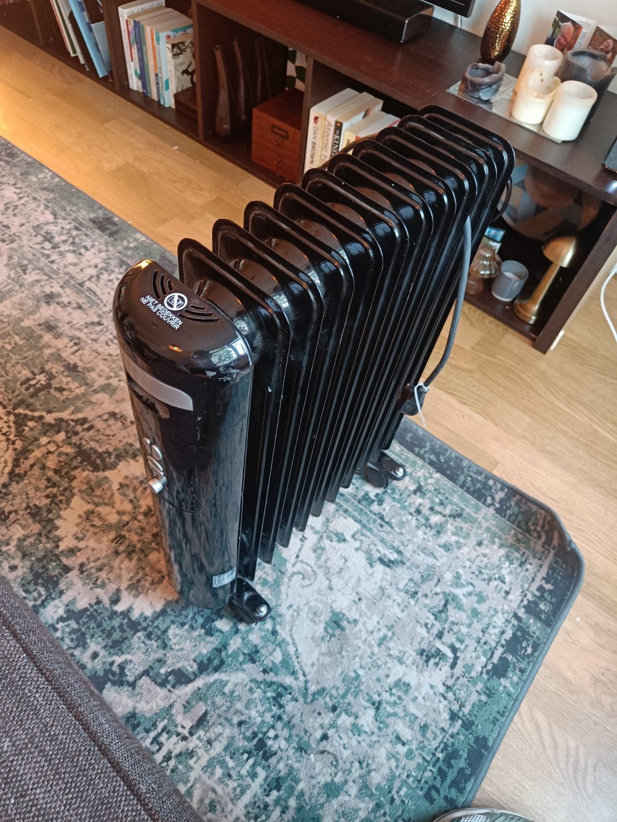 Oliegevulde radiator met thermostaat en wielen, Ophalen of Verzenden