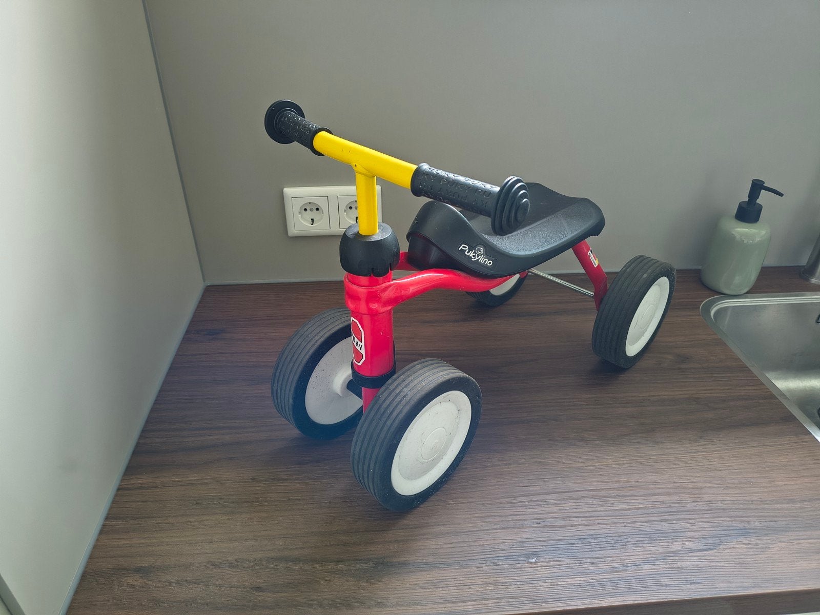 Puky Pukylino loopfiets zo goed als nieuw, Ophalen of Verzenden