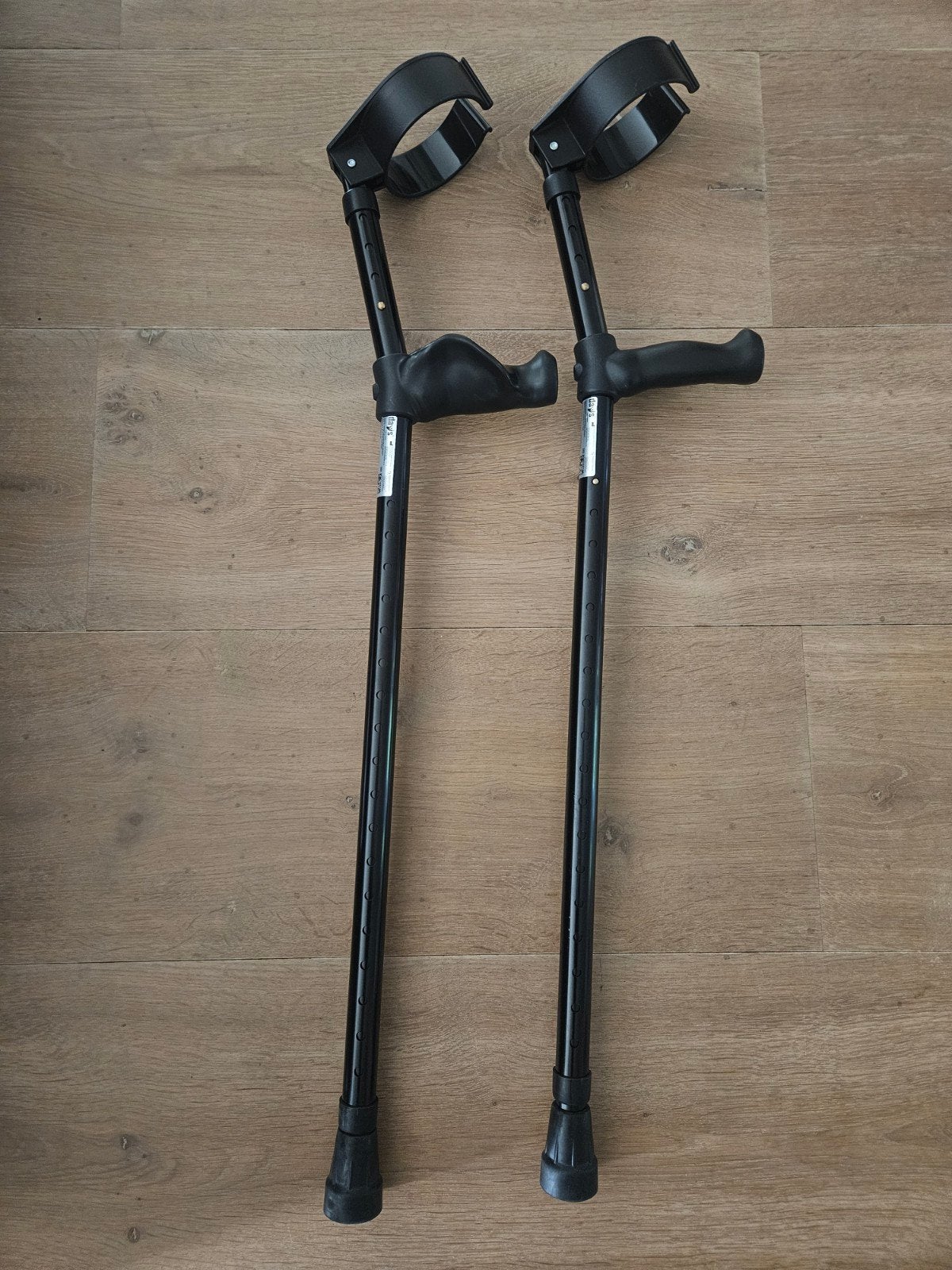 Nieuwe Ergonomische Elleboogkrukken - Set van 2, Diversen, Loopkrukken, Ophalen of Verzenden