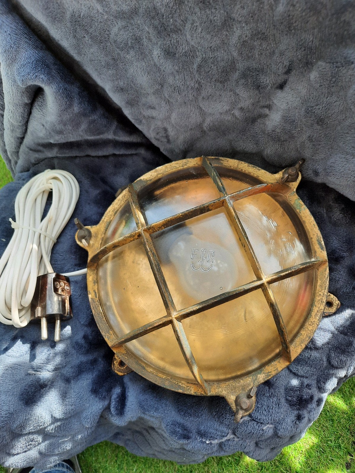 scheepslamp., Ophalen, Motorboot of Zeilboot