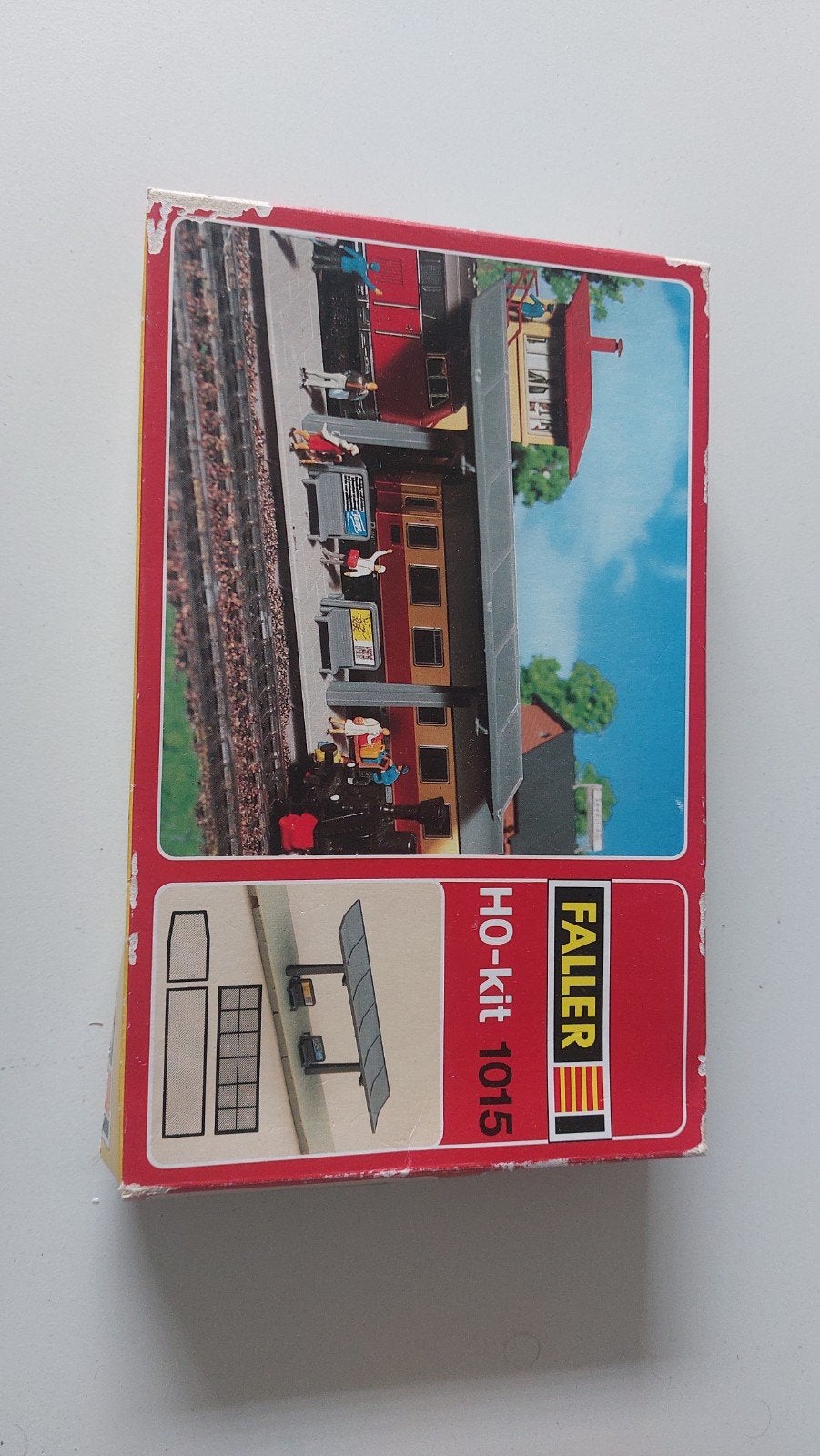 Faller H0-kit 1015 Spoorwegplatform - Nieuwstaat, Hobby en Vrije tijd, Modeltreinen | H0, Overige merken, Gelijkstroom of Wisselstroom