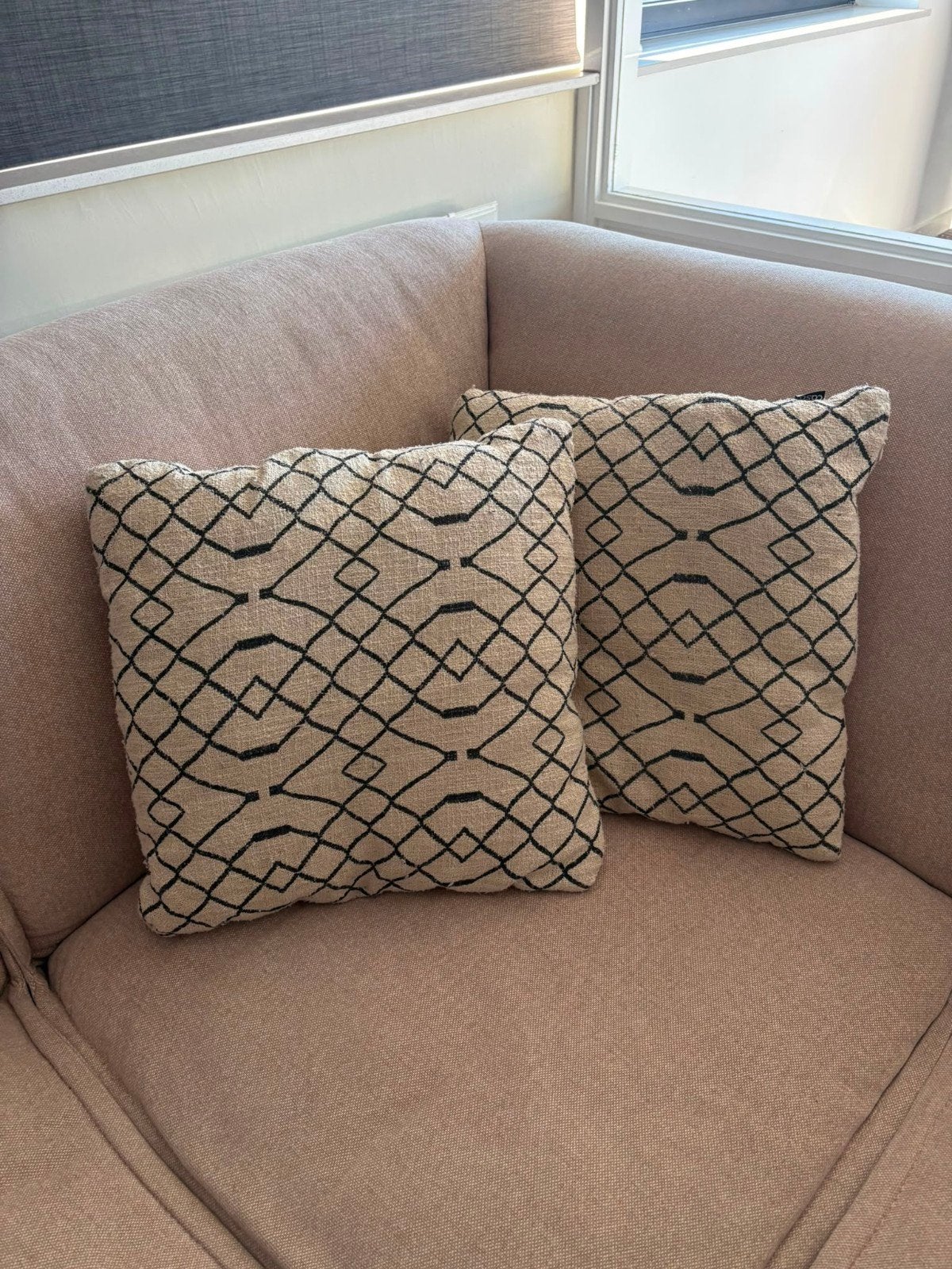 Set van 2 Casa sierkussens met geometrisch patroon, Huis en Inrichting, Woonaccessoires | Kussens, Ophalen, Overige merken, Gebruikt