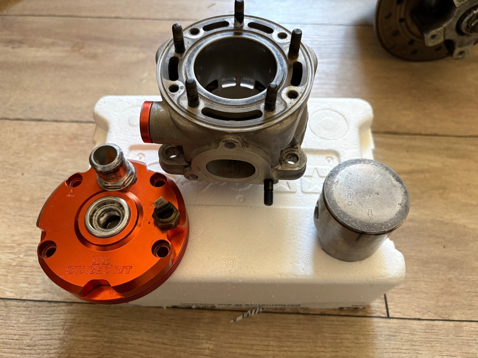 Piaggio Stage6 r/t cilinder 70cc lc, Ophalen of Verzenden, Zo goed als nieuw, Cilinder, Piaggio