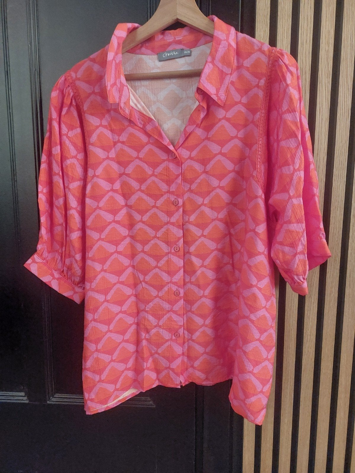 Dames blouse Geisha, Ophalen