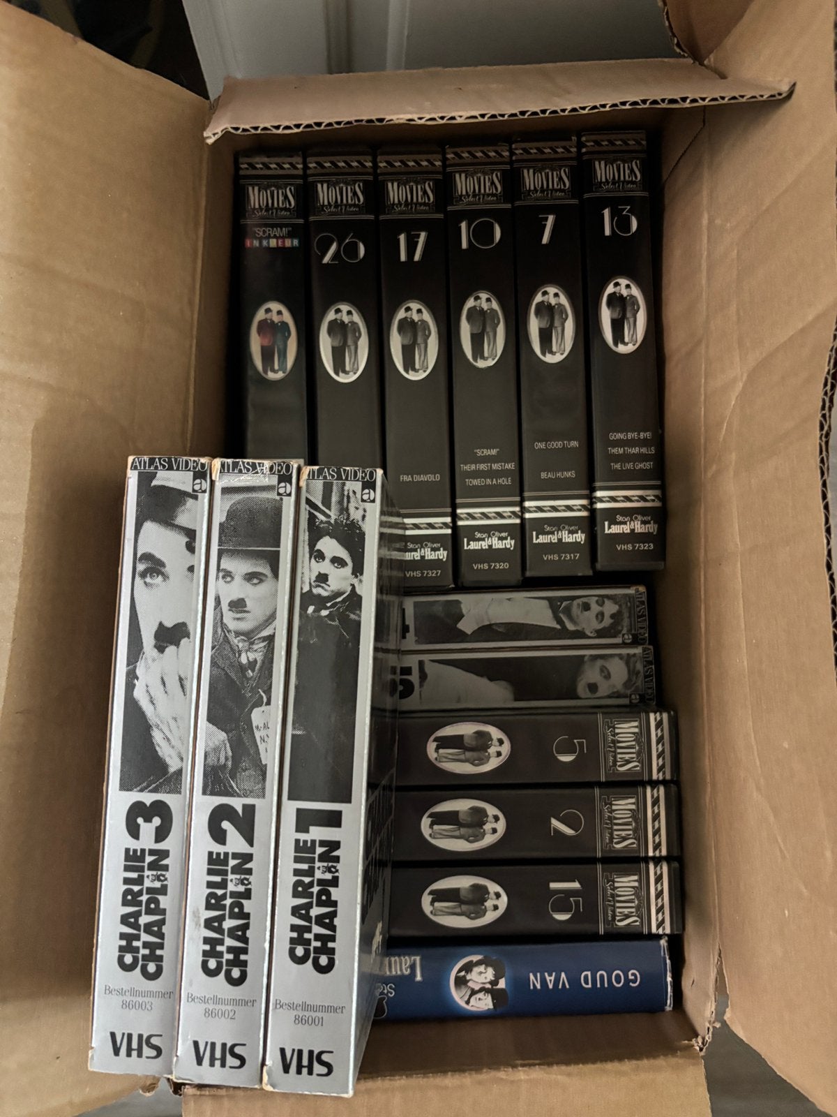 15 videobanden Charlie Chaplin, Cd's en Dvd's, VHS | Film, Alle leeftijden, Ophalen of Verzenden, Zo goed als nieuw, Komedie