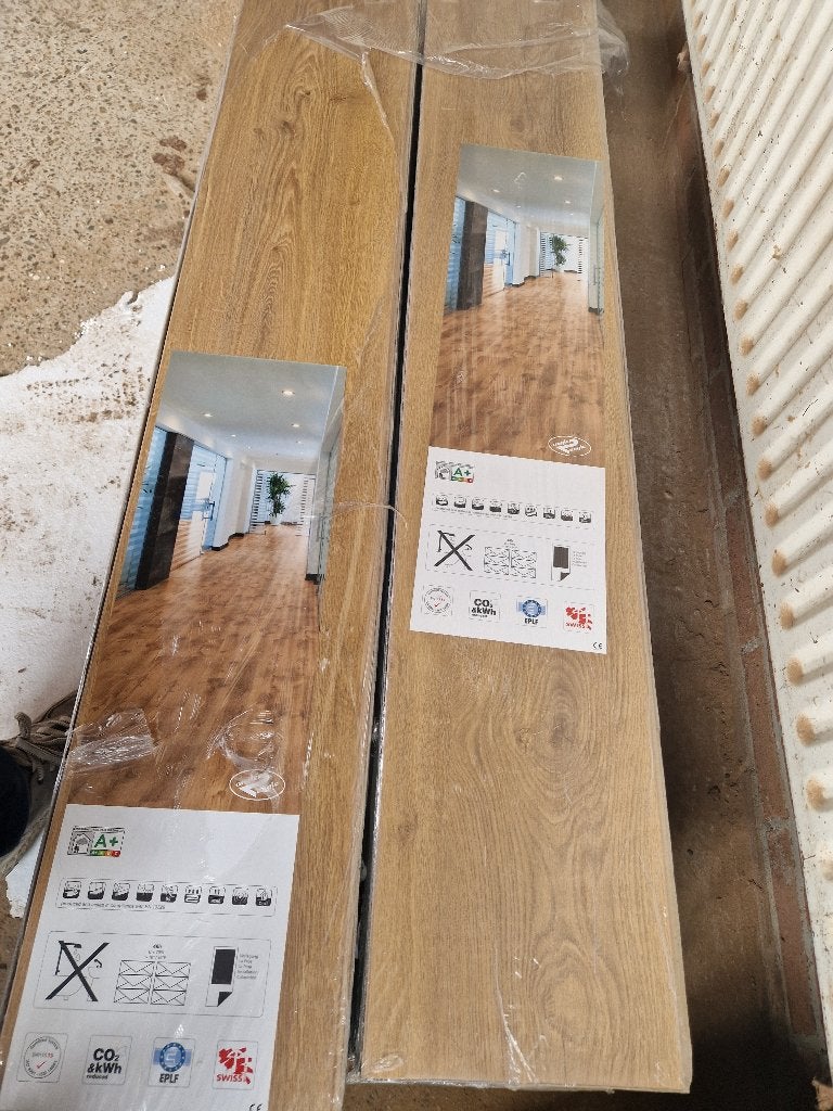laminaat met ondervloer, Ophalen, Kunststof, 50 tot 150 cm, Nieuw