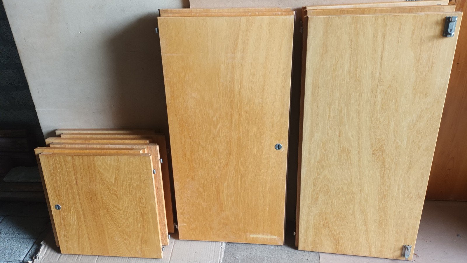 Diverse Lundia deuren, Huis en Inrichting, Ophalen of Verzenden