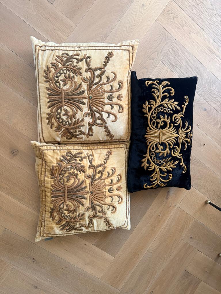 3 Eichholtz kussens, Ophalen of Verzenden, Gebruikt, Beige, Vierkant