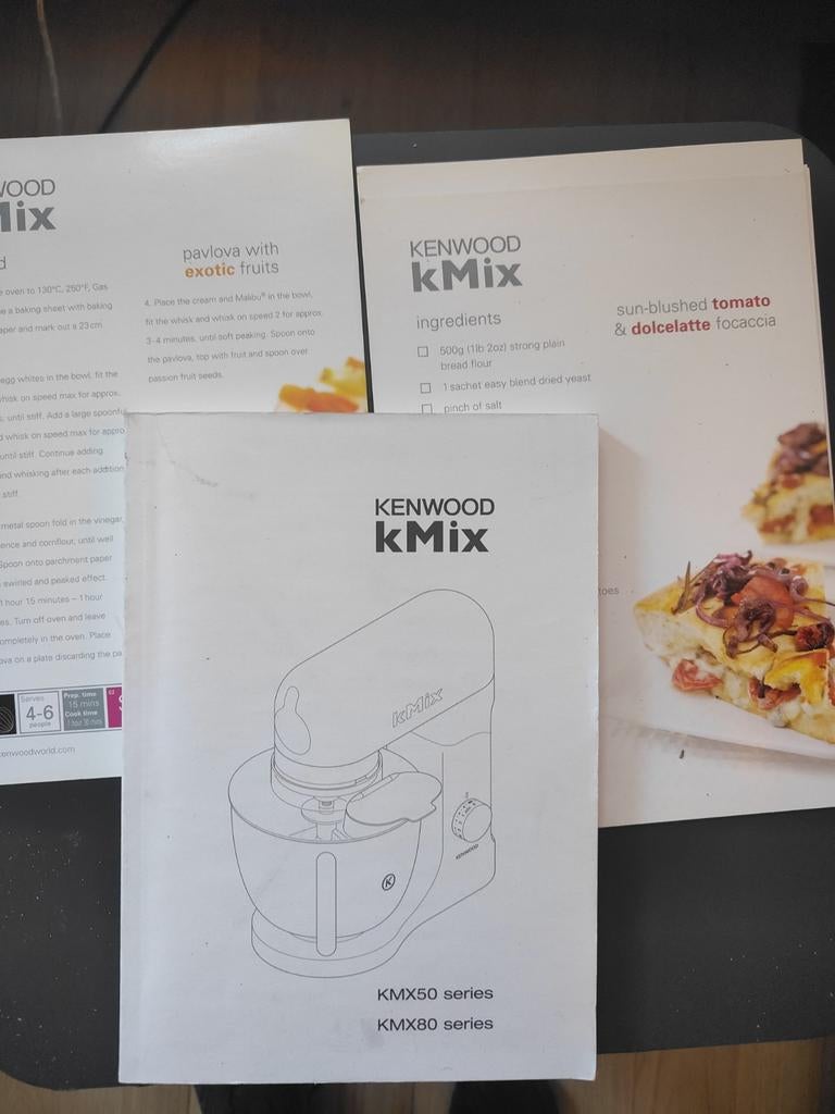 Kenwood kMix KMX50 Keukenmachine Donkerrood met Accessoires, Witgoed en Apparatuur, Keukenmixers, 4 liter of meer, Gebruikt, 3 snelheden of meer