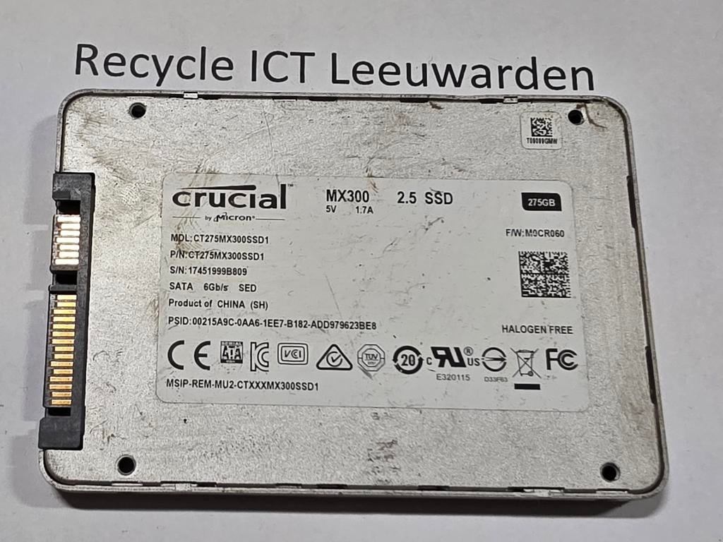 Crucial 275gb laptop ssd hdd hardeschijf mx300, Intern, Gebruikt, Ophalen of Verzenden, Laptop