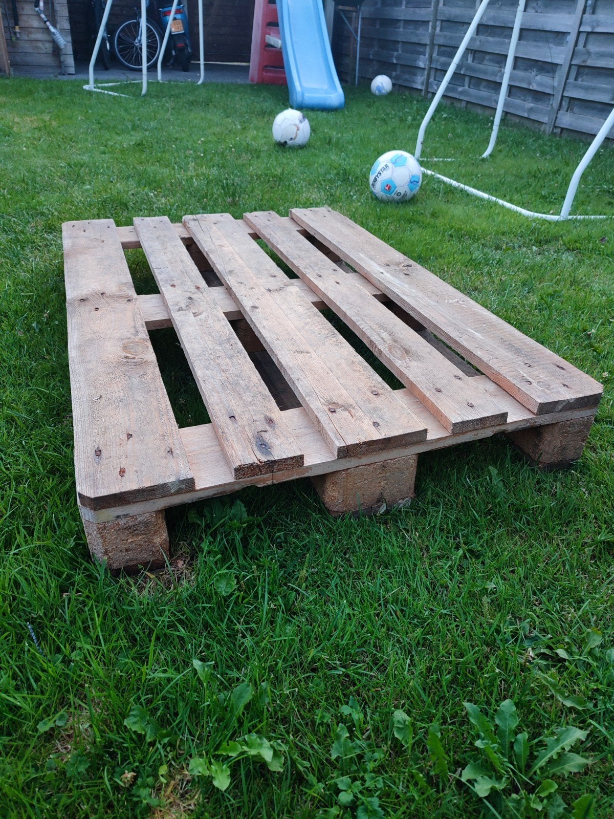 EPAL Europallet - Ideaal voor tuin of transport, Doe-het-zelf en Verbouw, Kratten en Dozen, 100 cm of meer, 60 cm of meer, Overige typen