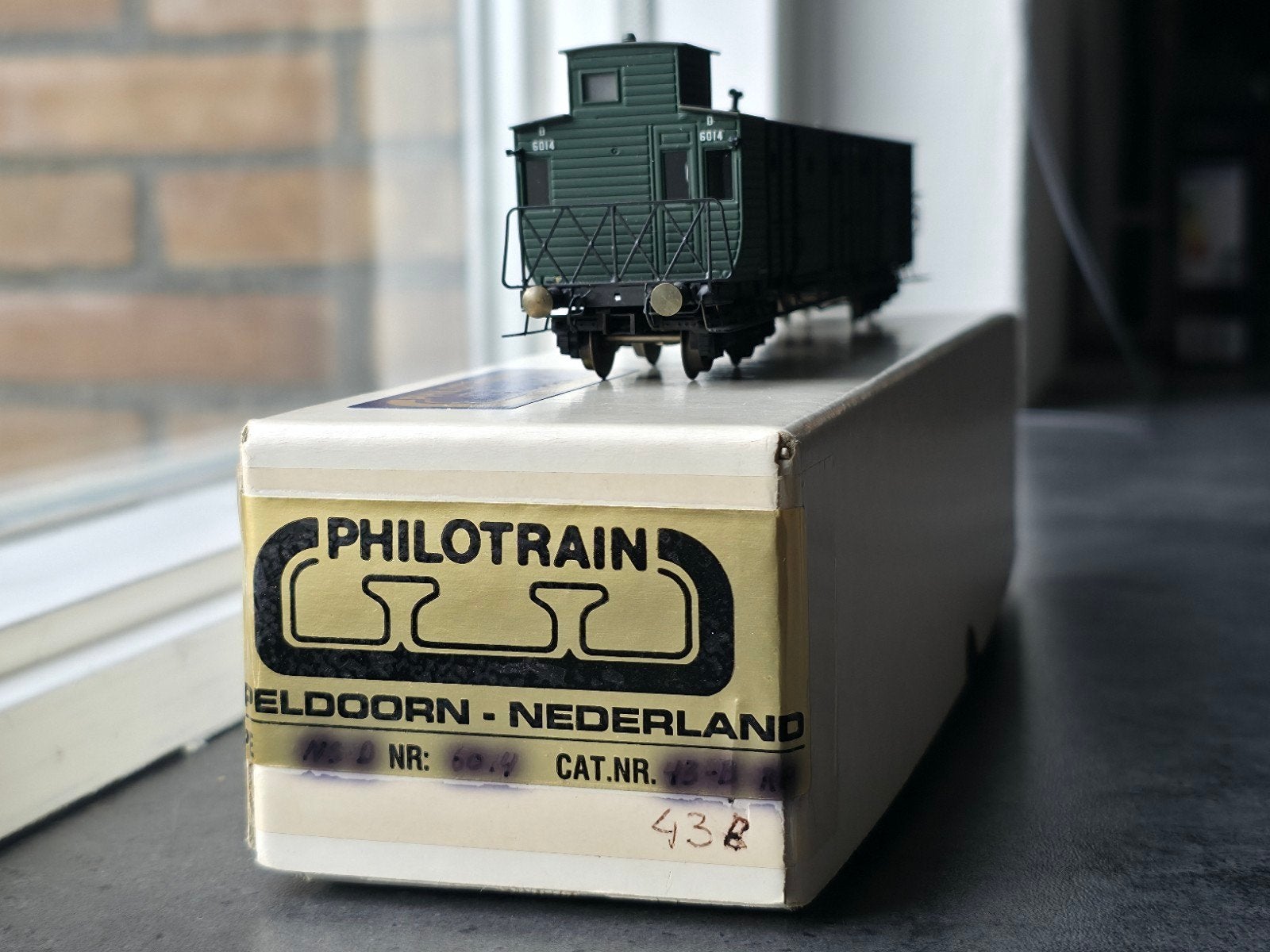 Philotrain HSM / NS D6014 "buikje" bagagerijtuig 43a, Hobby en Vrije tijd, Modeltreinen | H0, Overige merken, Gelijkstroom, Analoog