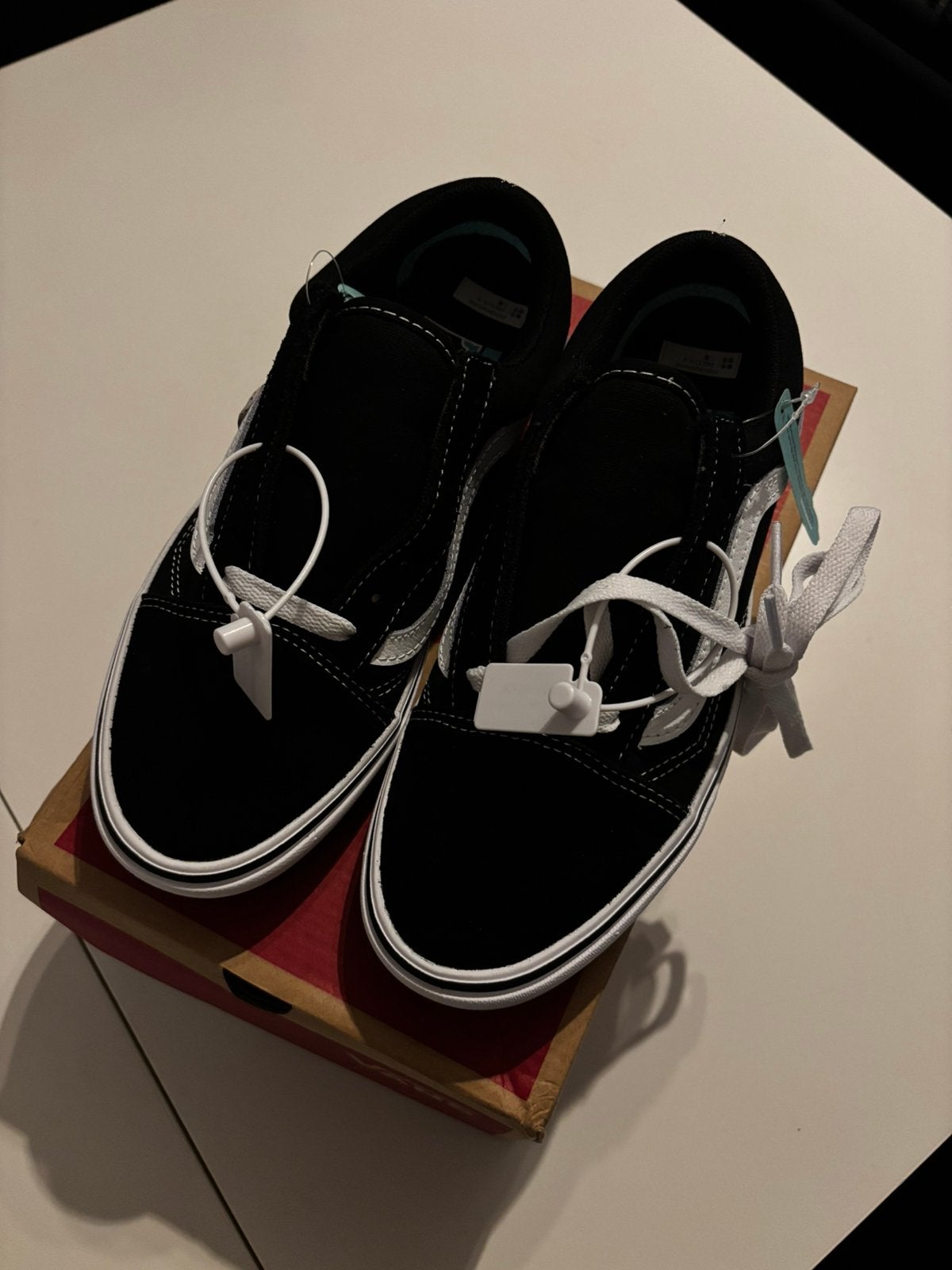 Vans Old Skool ComfyCush, Kleding | Dames, Zwart, Nieuw, Ophalen of Verzenden, Sneakers of Gympen