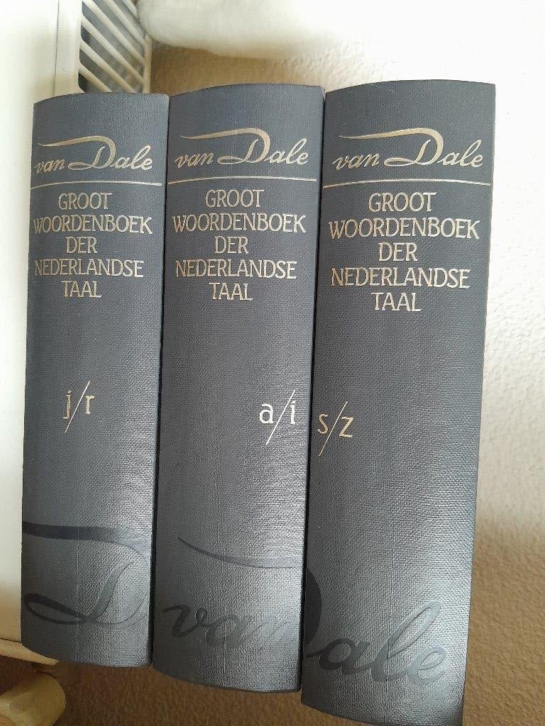 De Dikke Van Dale 1984, Ophalen of Verzenden, Zo goed als nieuw, Van Dale, Nederlands