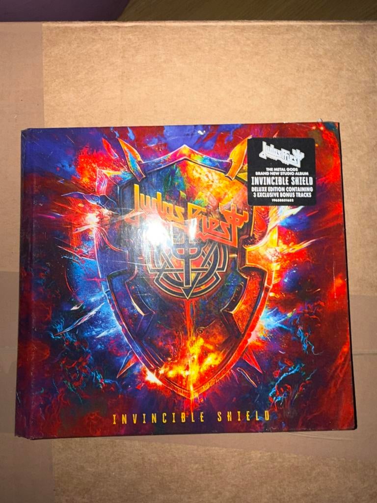 Cd judas priest invincible shield geseald, Cd's en Dvd's, Ophalen of Verzenden, Zo goed als nieuw, Poprock