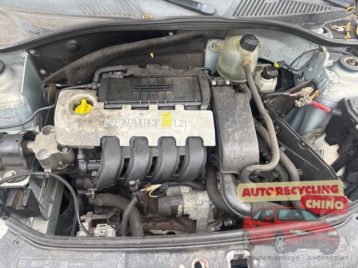 Motor van een Renault Clio, Auto-onderdelen, Ophalen, Gebruikt, -, Renault