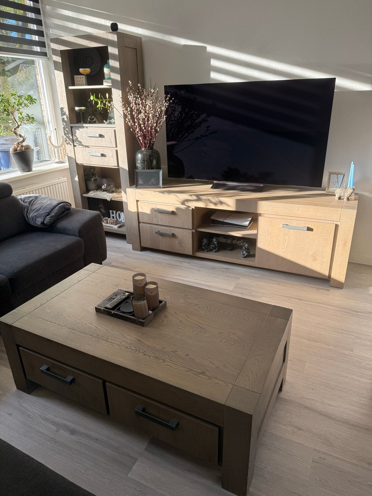 Meubelset Pronto: Hoge Kast, TV-meubel en Salontafel, Ophalen